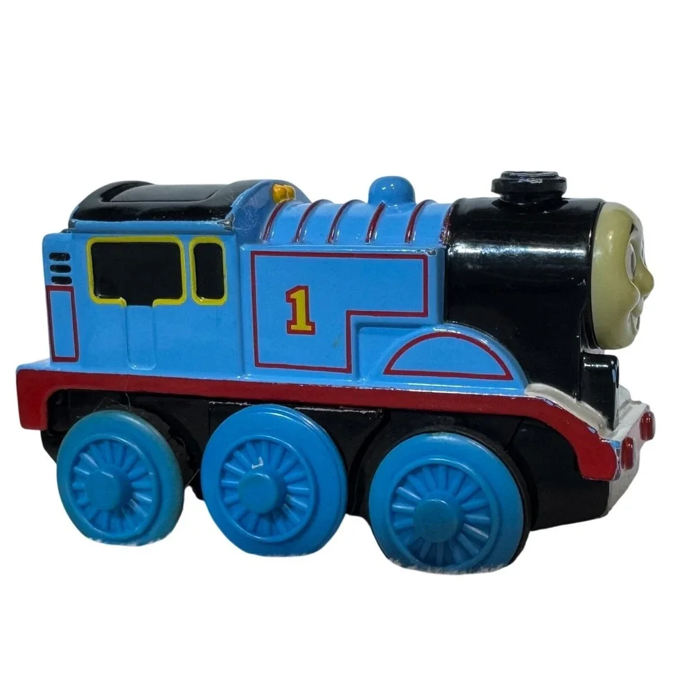 Thomas & Friends Railway Set Metal Thomas and‎ Wooden Rusty Lorry Milk
